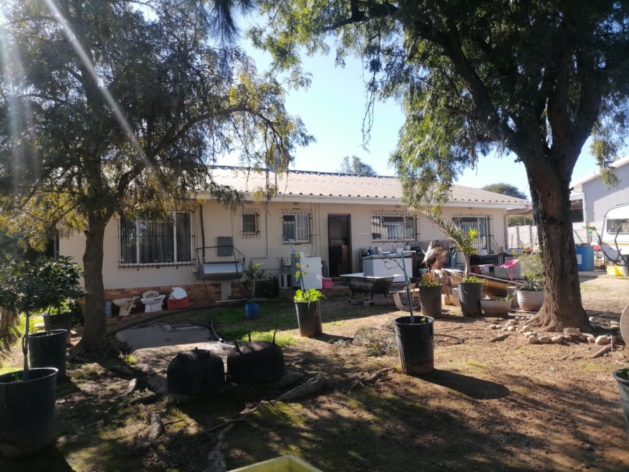 3 Bedroom Property for Sale in Eendekuil Western Cape